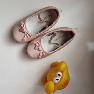 کفش carters