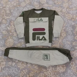 لباس بچگانه