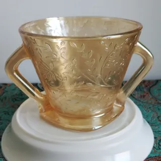 قندان قدیمی زنگاری