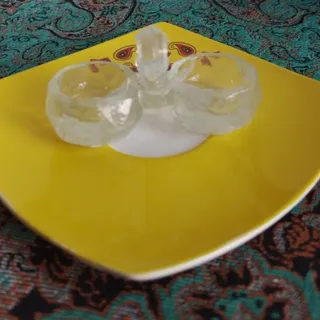 نمکدان ترازویی