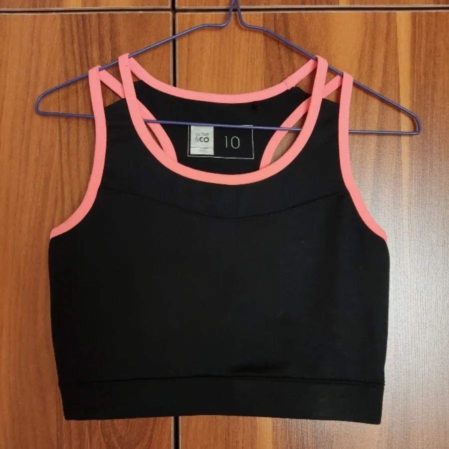 نیم تنه ورزشی