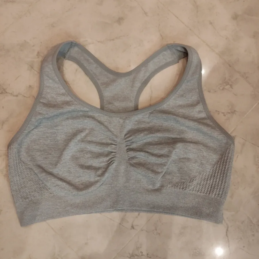 نیم تنه ورزشی