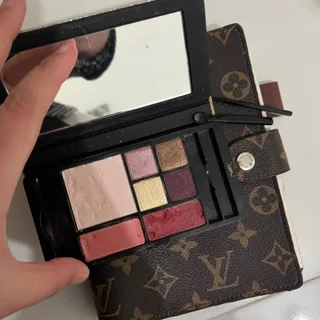 پالت صورت ysl