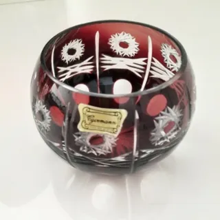 جا شمعی یا شکلات خوری