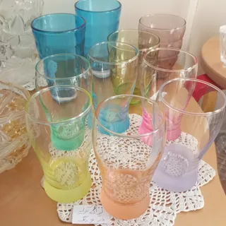 لیوان بلور پایه رنگی
