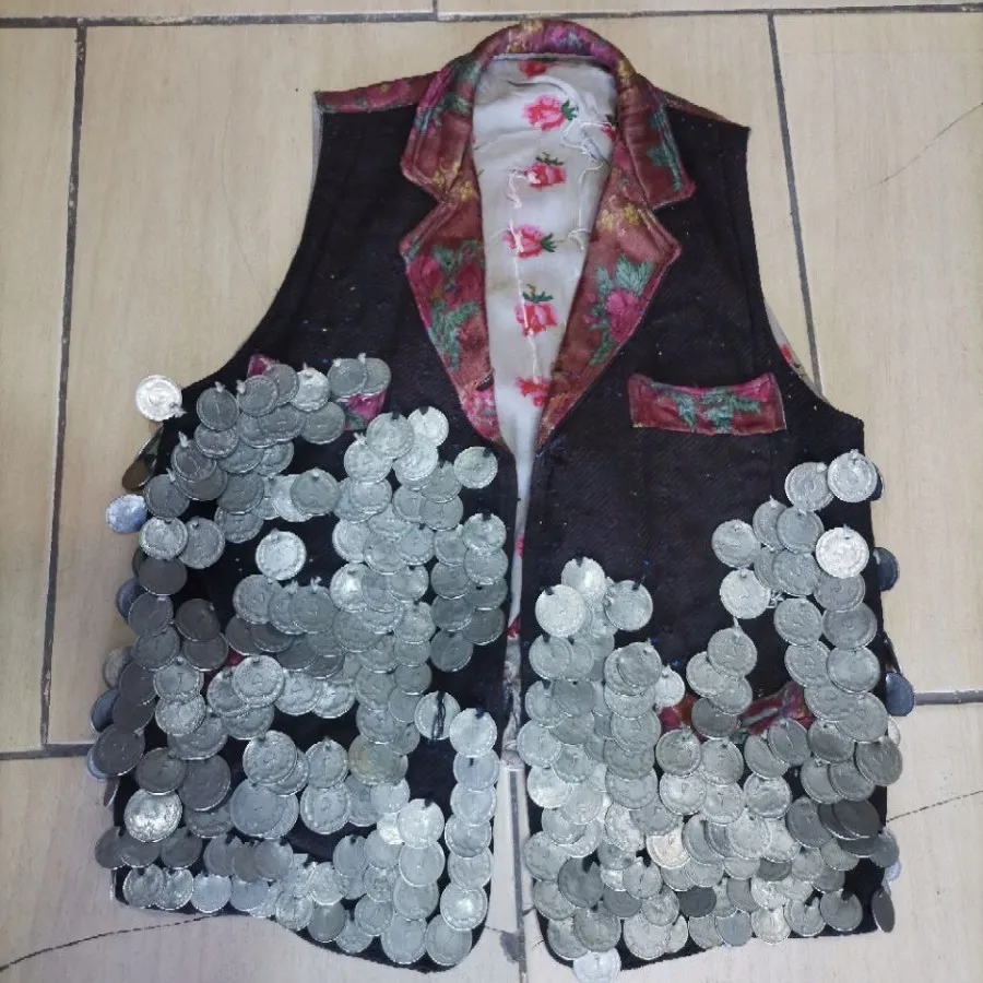 جلیقه سنتی قدیمی