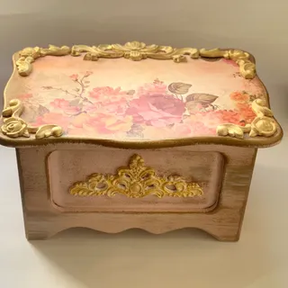 جعبه پتینه جواهرات