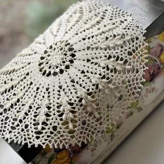 رومیزی قلاب بافی گرد