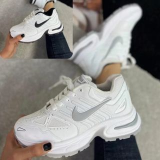 کفش کتونی لژدار نایک