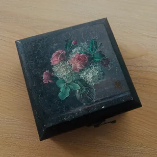 باکس چوبی جاجواهری