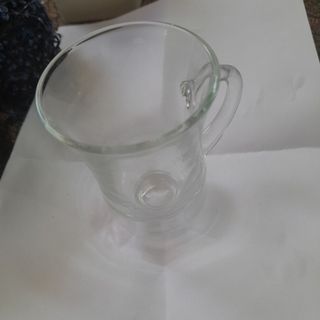 استکان کمر باریک دسته دار
