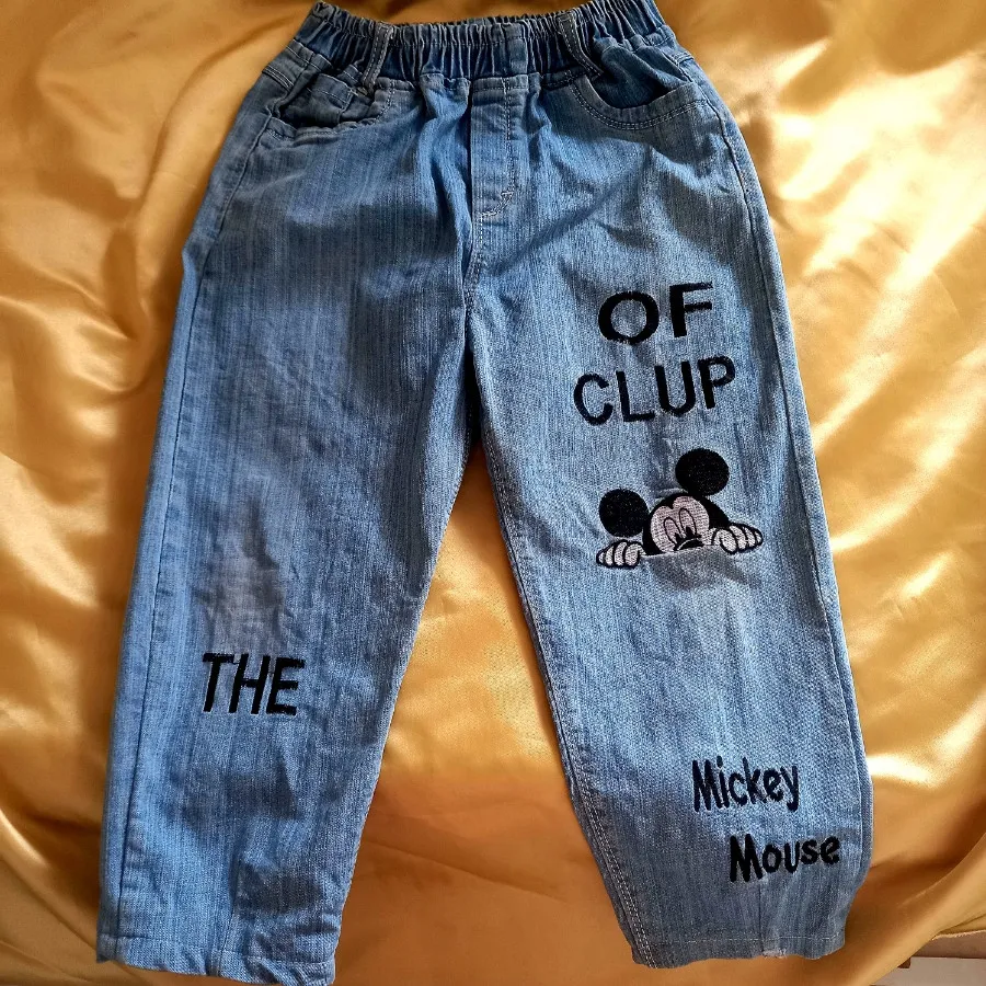 شلوار جین بچگانه