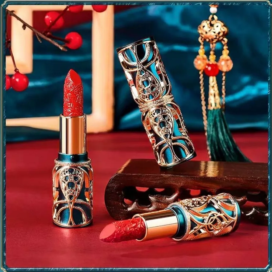 رژ جامد لاکچری