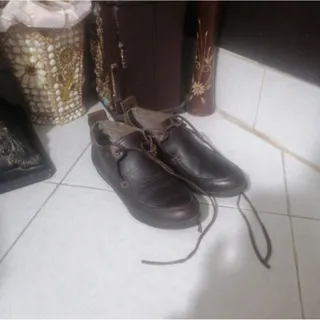 کفش کلاکرز