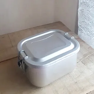 ظرف نگهدارنده