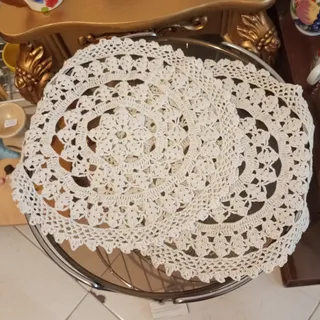 رومیزی گیپور با اشانتیون