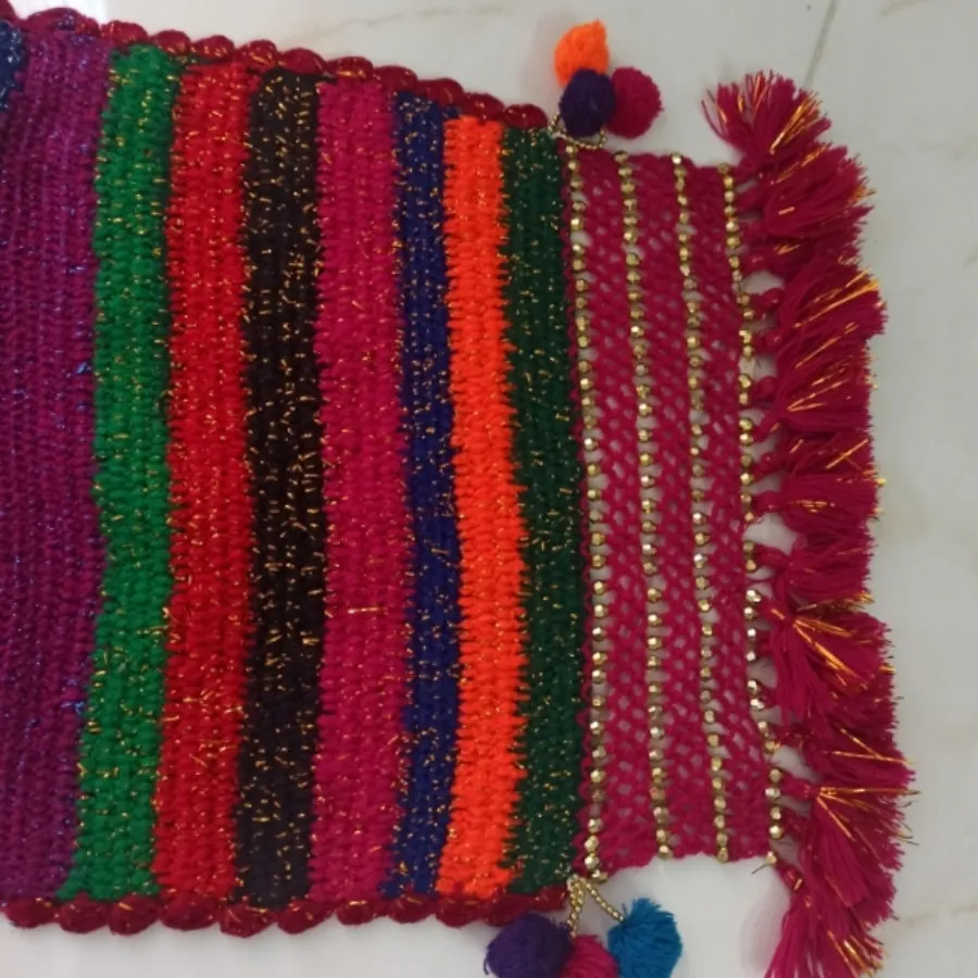 رومیزی کاموایی