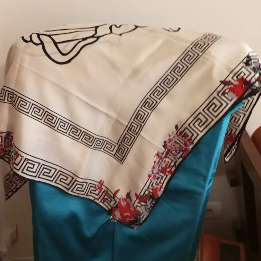 روسری ساتن ابریشم