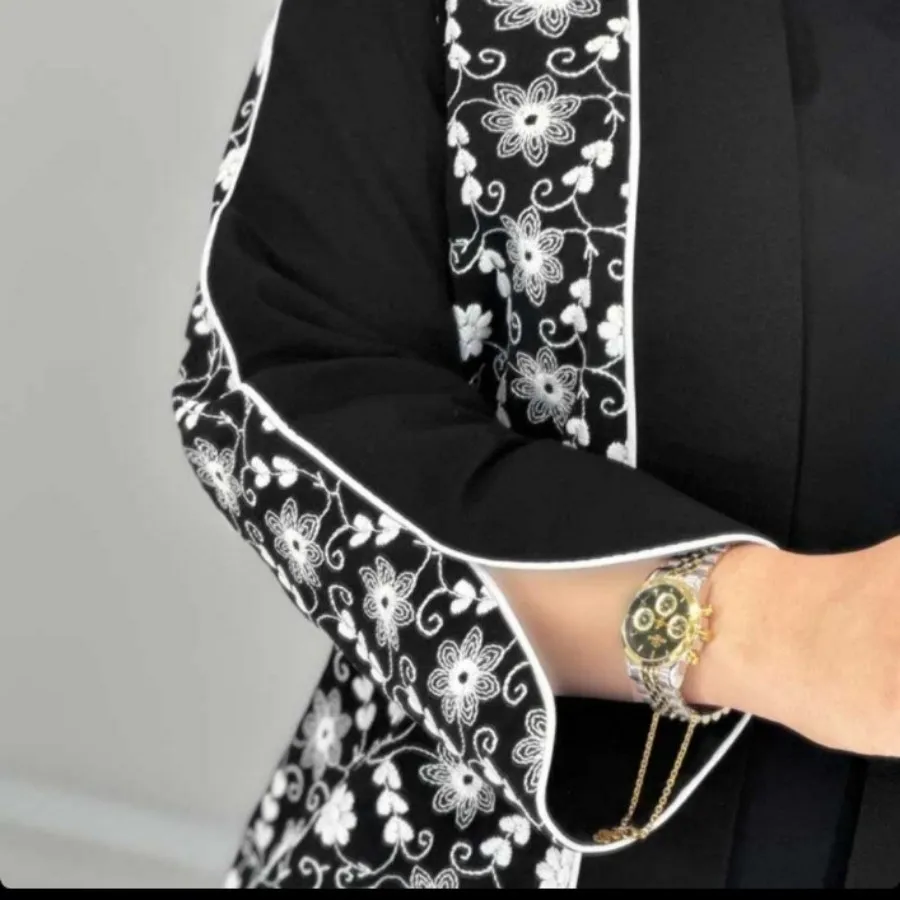 مانتو گلدوزی آذین