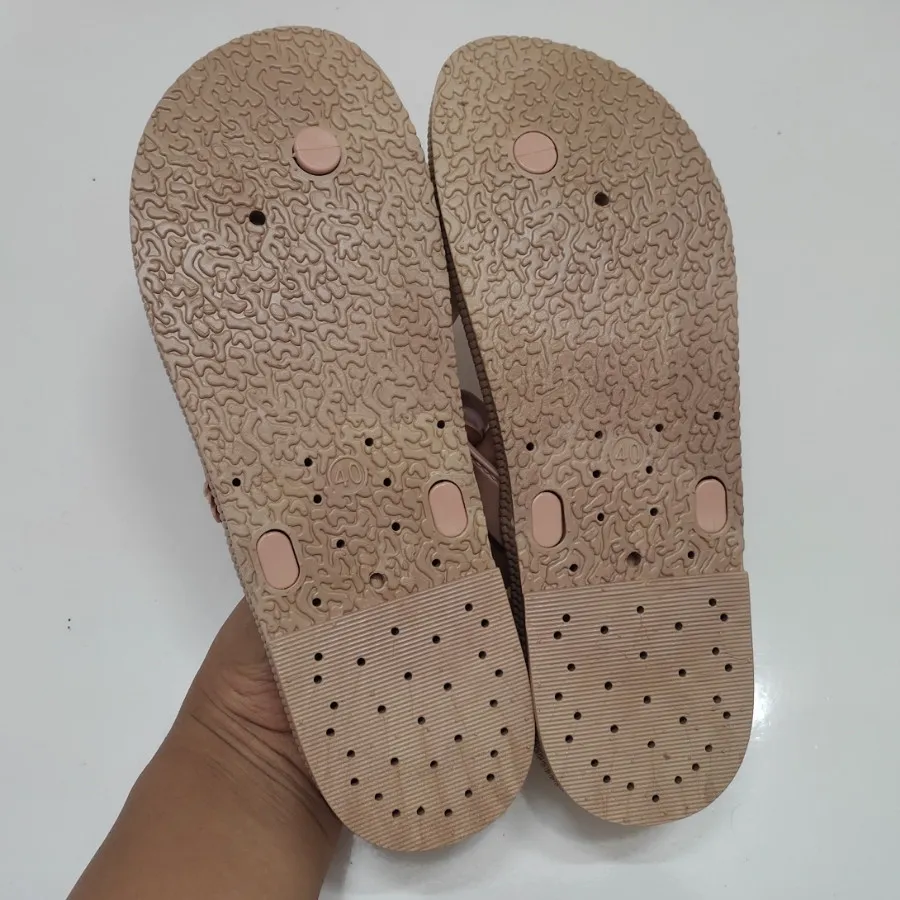 دمپایی لا انگشتی ژله ای