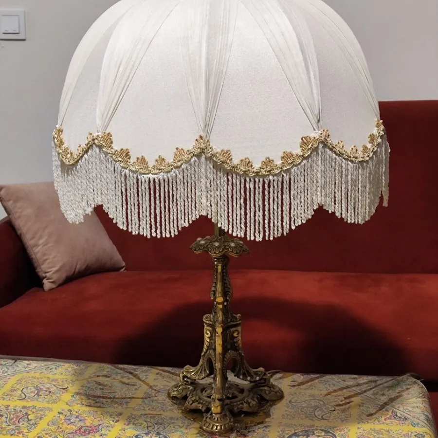 آباژور یا چراغ خواب