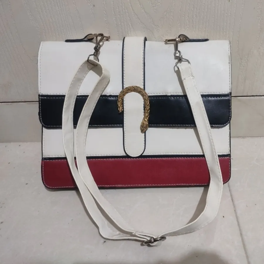 کیف کتابی
