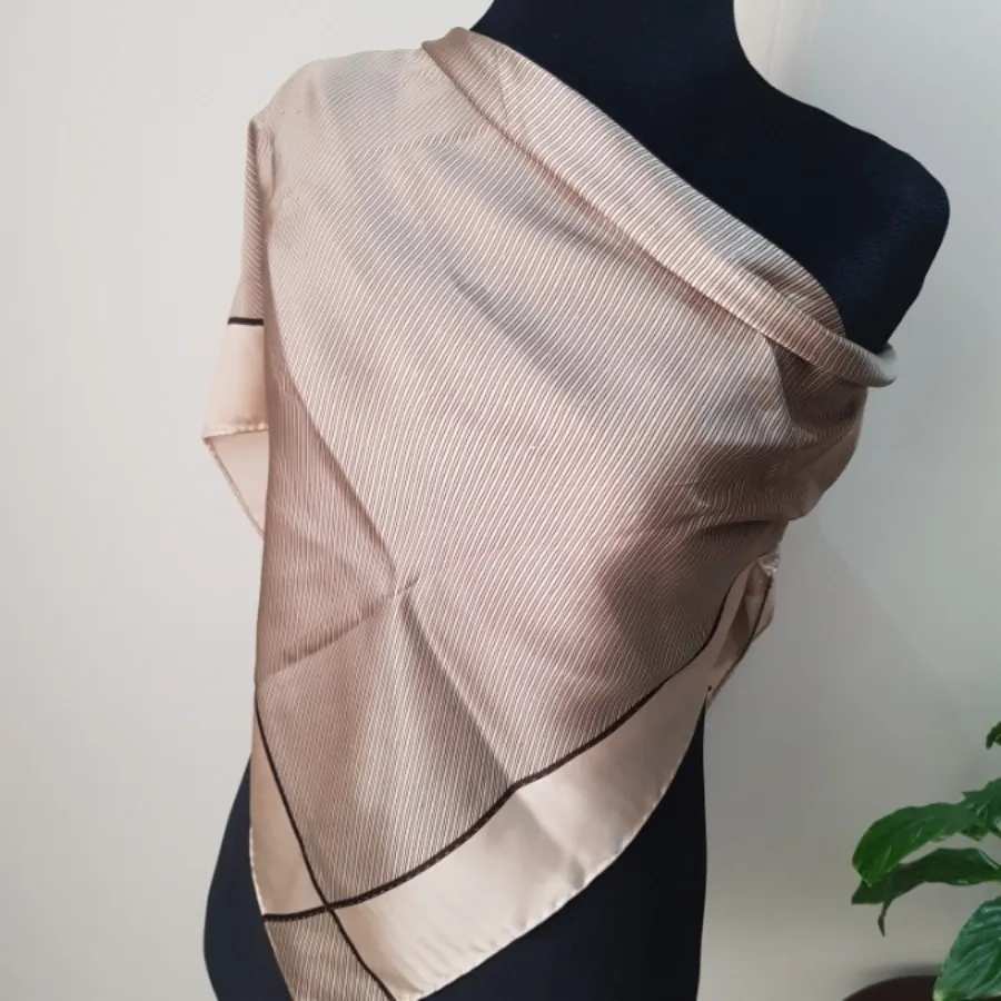 روسری مجلسی