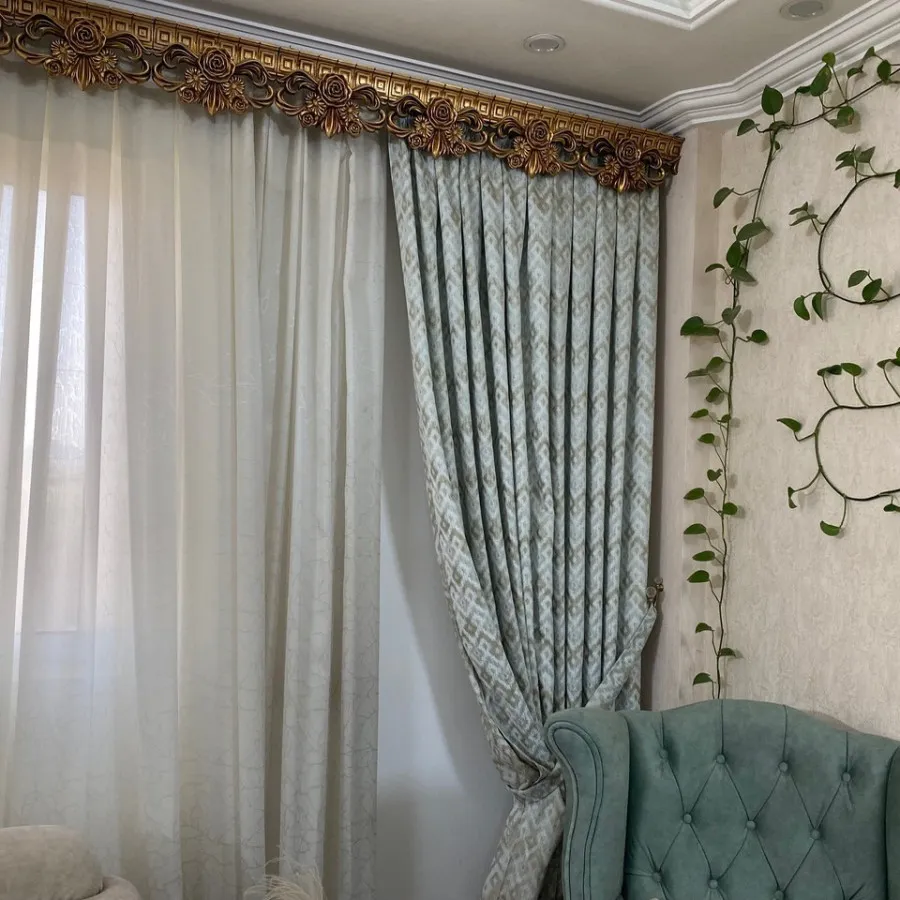 پرده زیبا آبی نقره ایی