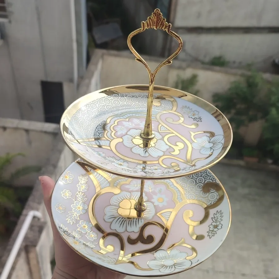 شیرینی خوری دو طبقه