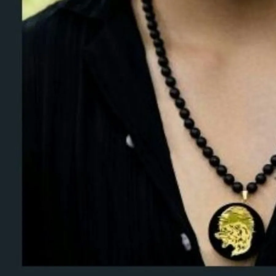 گردنبند زرسام