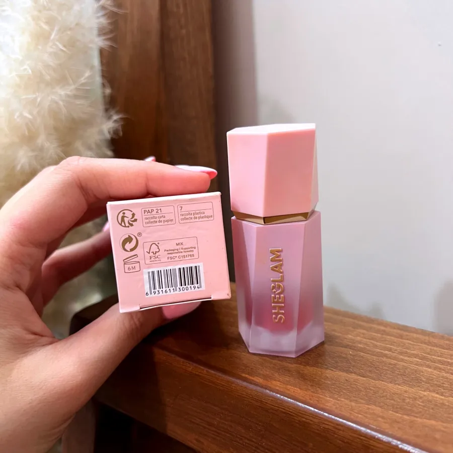 رژگونه شیگلم