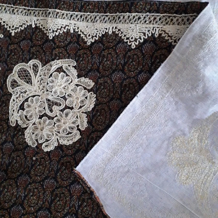 رومیزی ترمه نخی