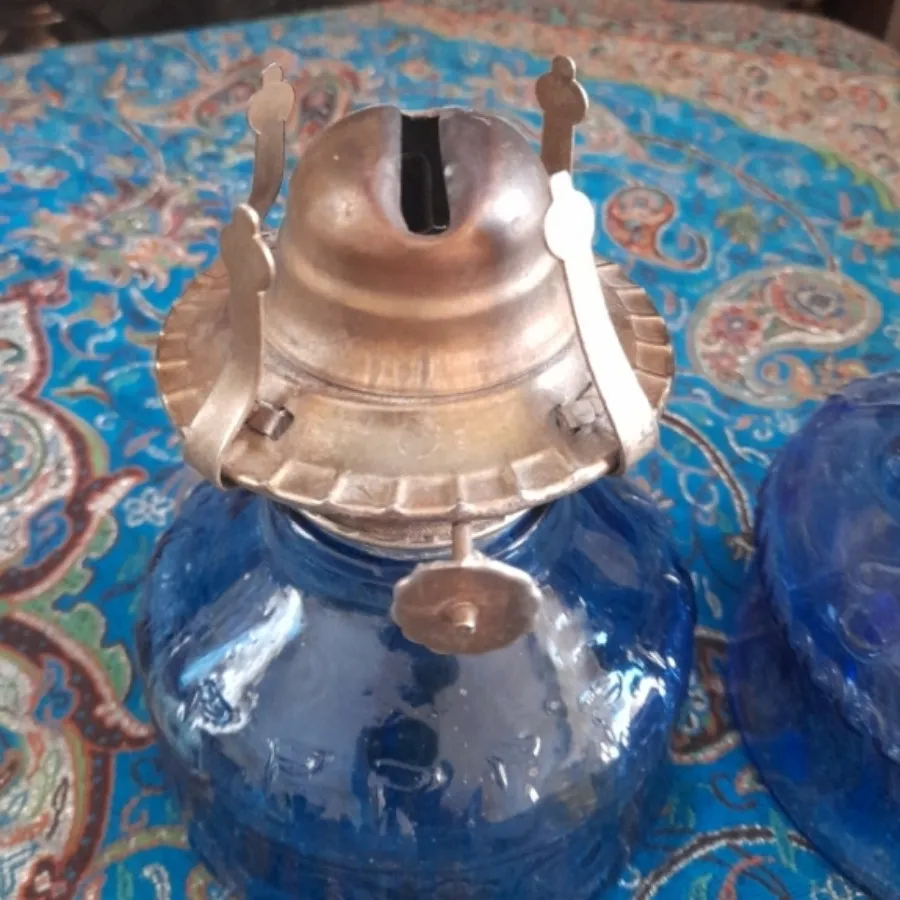چراغ نفتی قدیمی