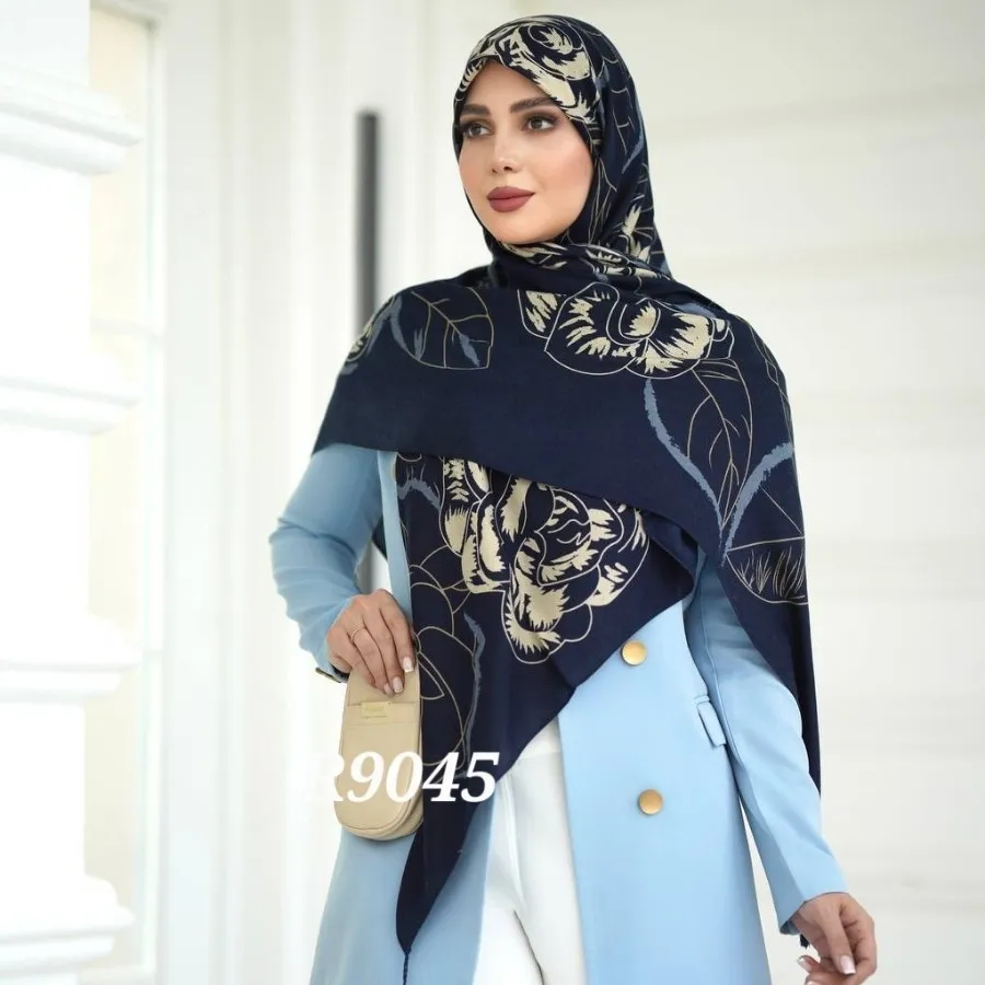 روسری نخی متریال سیااسکار