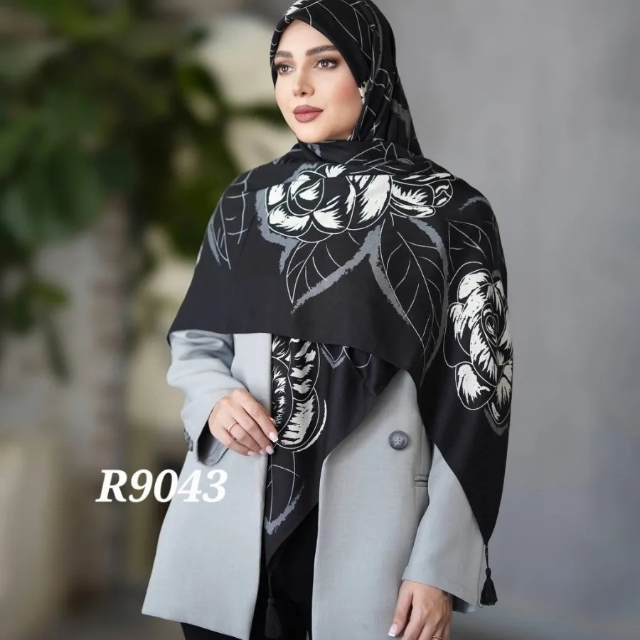 روسری نخی متریال سیااسکار