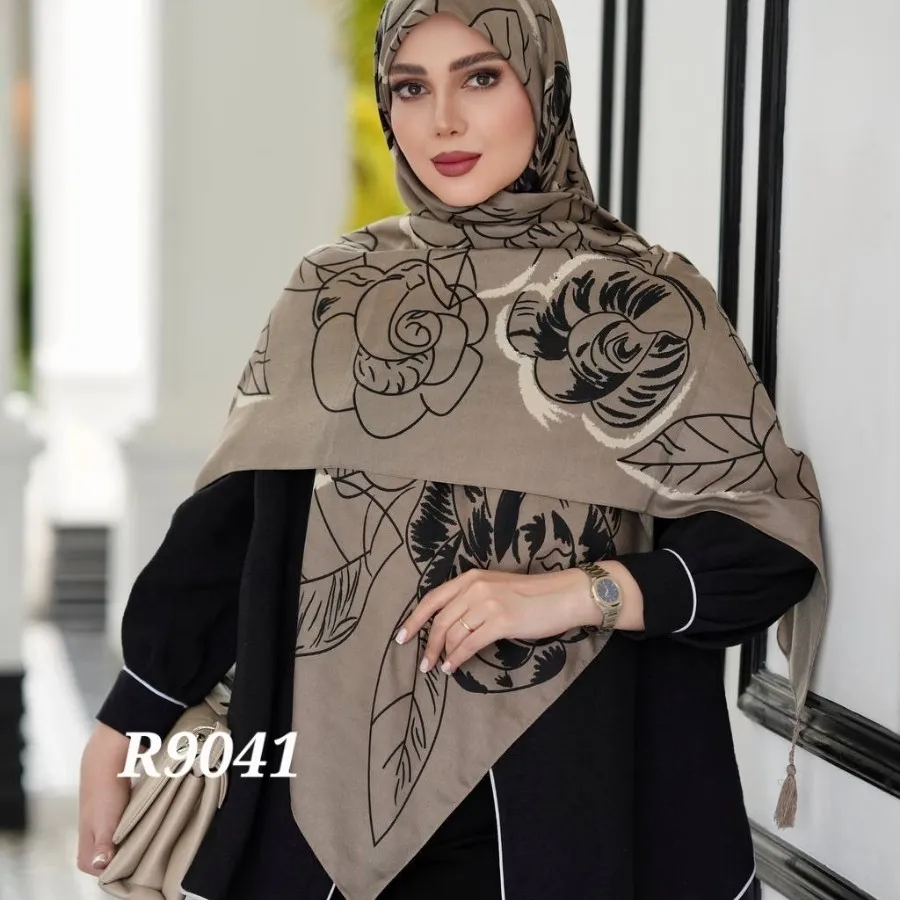 روسری نخی متریال سیااسکار