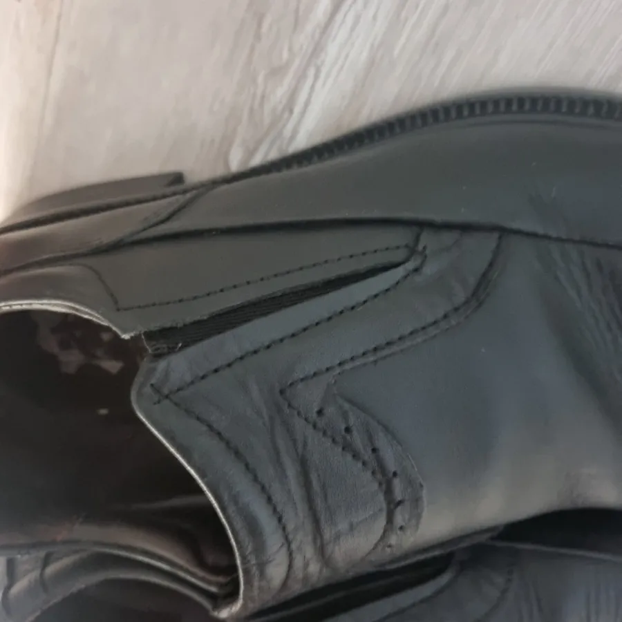 کفش چرم مردانه