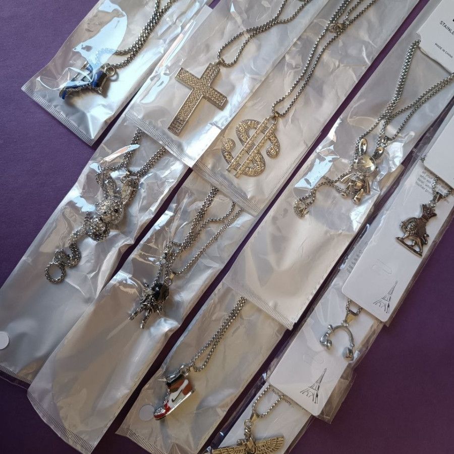 گردنبند کتونی جردن