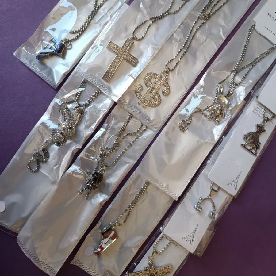 گردنبند کتونی جردن