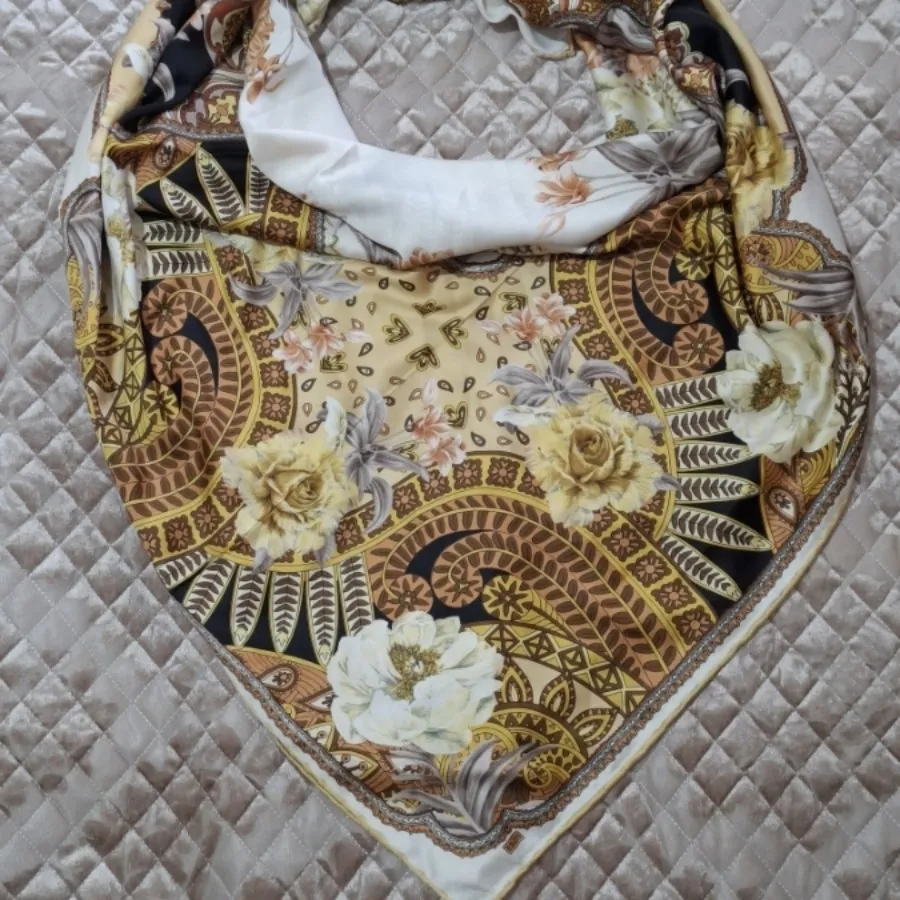 روسری مجلسی