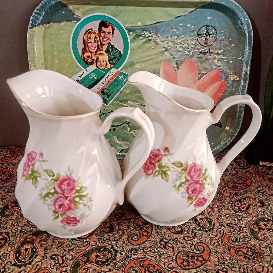 پارچ گلسرخی