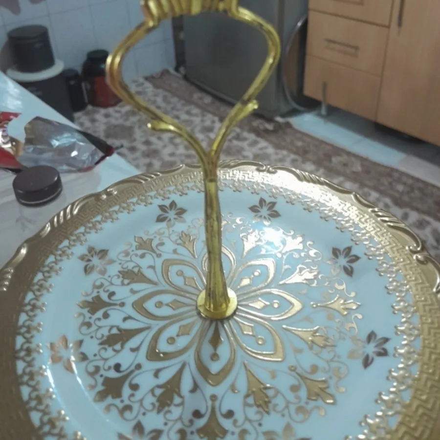 شیرینی خوری سه طبقه طلایی