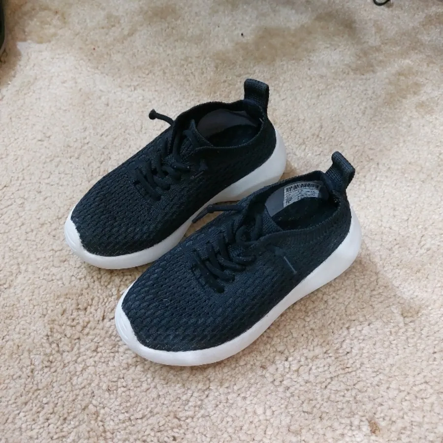 کفش راحتی کودکانه