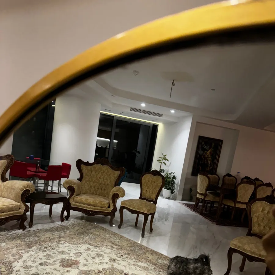 آینه دکوراتیو