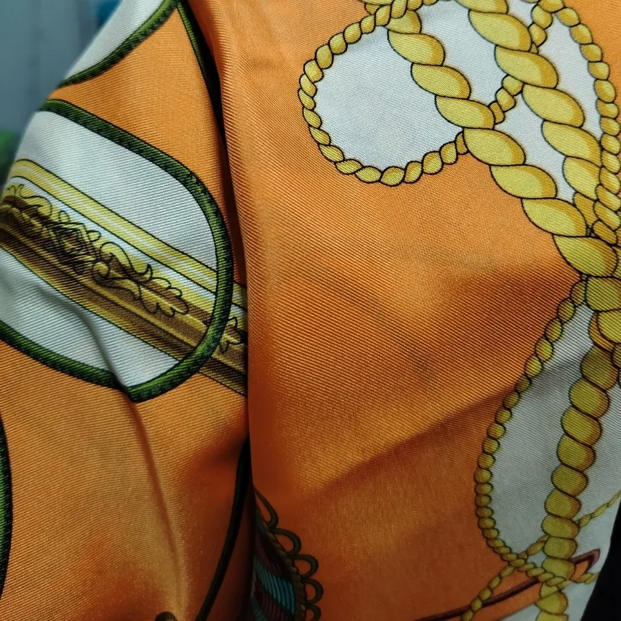 روسری ساتن جنس عالی