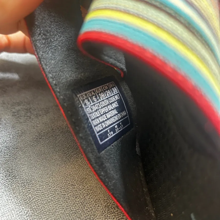 صندل طبی Skechers سایز39