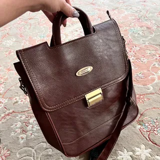 کیف دیپلمات ایستادت