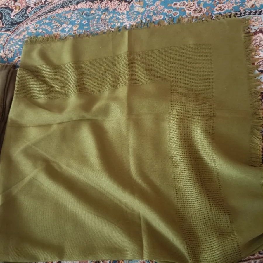 روسری نخی قواره متوسط