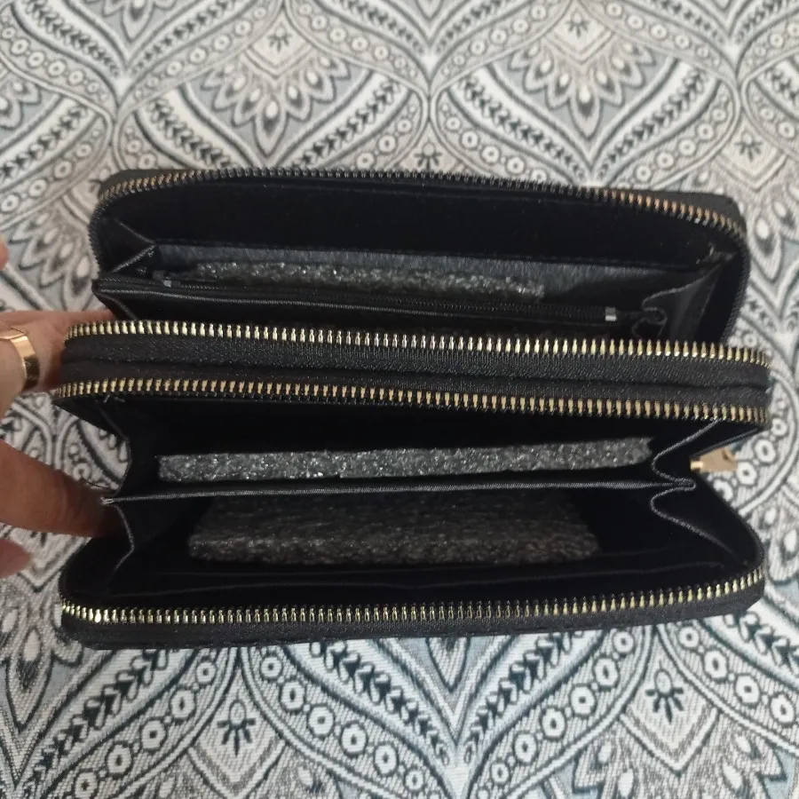 کیف پول زنانه