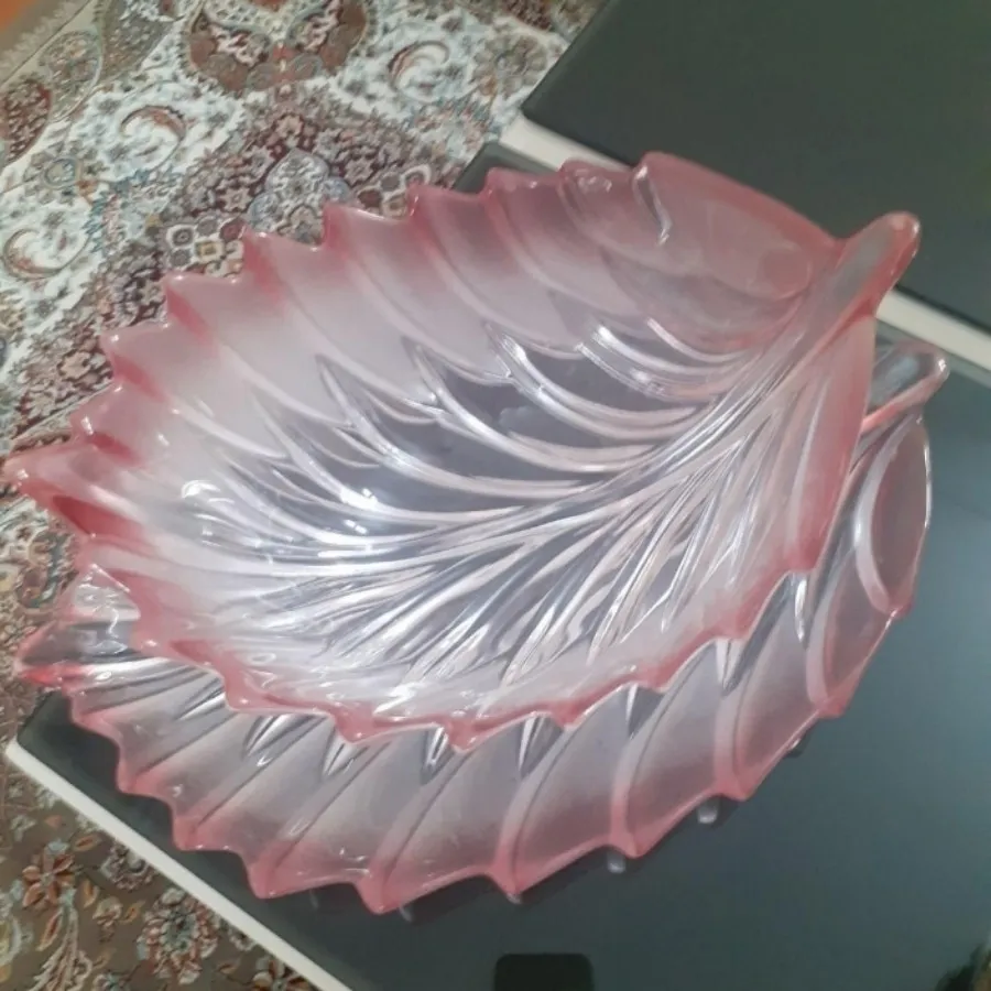 ظروف والترگلس
